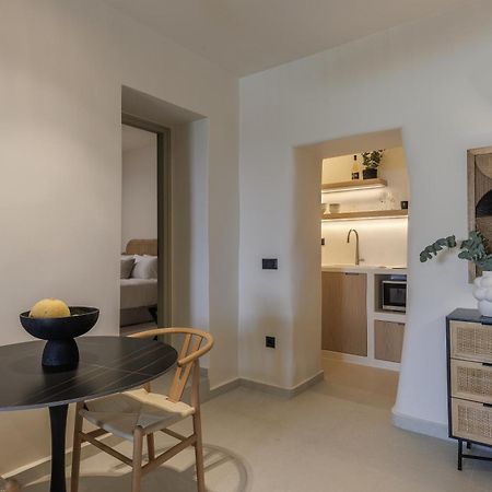 Morfes Luxury Suites By Caldera Houses Firostefani Esterno foto