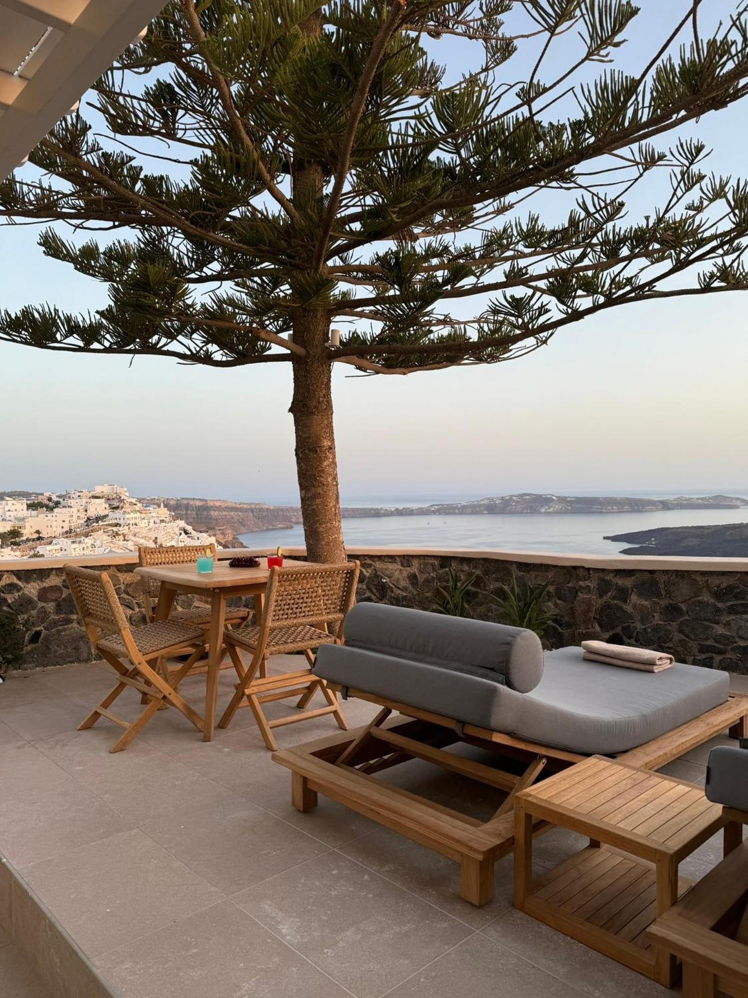 Morfes Luxury Suites By Caldera Houses Firostefani Esterno foto